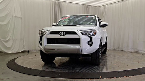 Certified 2024 Toyota 4Runner TRD Off-Road Premium image 4