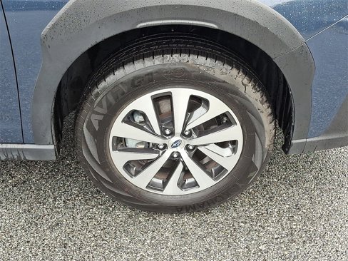 Certified 2025 Subaru Outback image 8