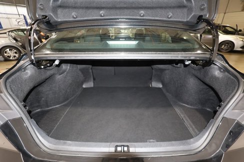 Used 2025 Toyota Camry XSE image 24