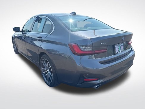 Used 2022 BMW 330e xDrive w/ Driving Assistance Package image 5