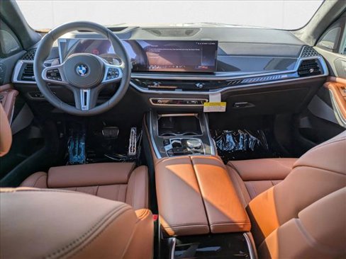 New 2026 BMW X7 M60i image 15