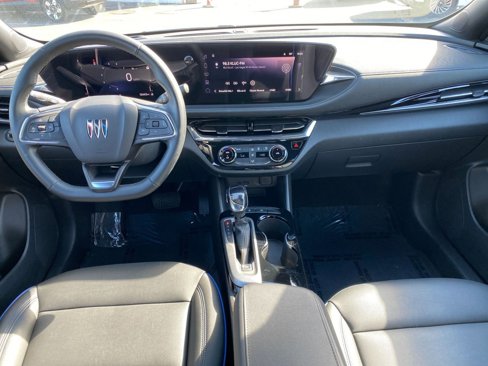 Used 2025 Buick Envista Sport Touring image 33