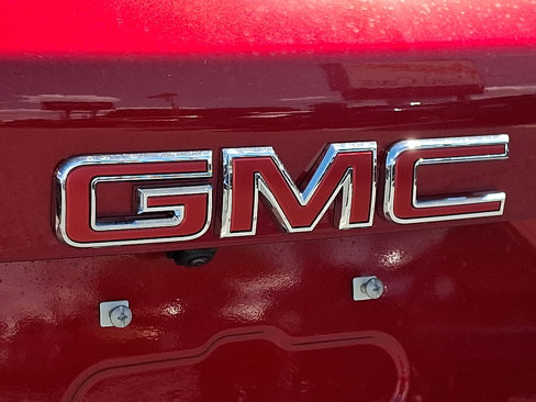New 2026 GMC Terrain Elevation w/ Elevation Premium Package image 13