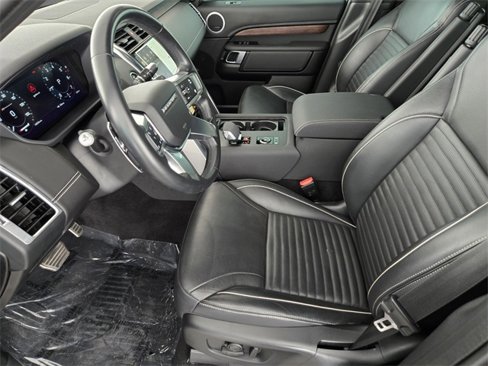 Used 2022 Land Rover Discovery S R-Dynamic image 10