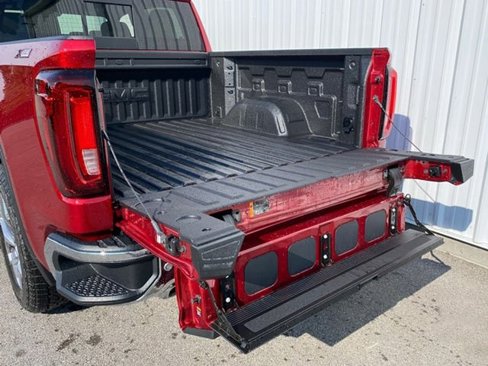 New 2026 GMC Sierra 1500 SLT w/ SLT Premium Plus Package image 6