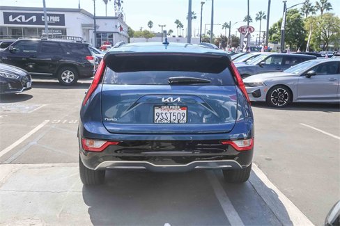 Certified 2025 Kia Niro Wind image 9