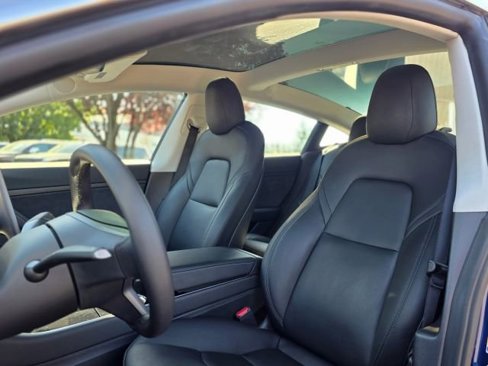 Used 2020 Tesla Model 3 Standard Range Plus image 23