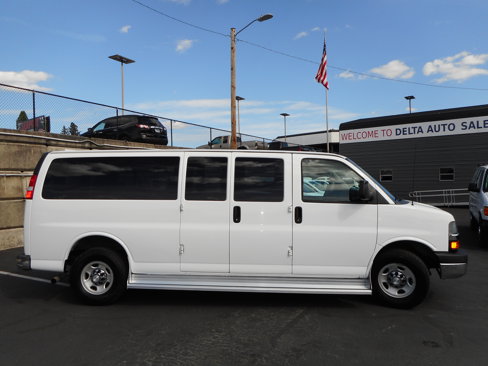 Used 2016 Chevrolet Express 3500 LT w/ LT Preferred Equipment Group image 6