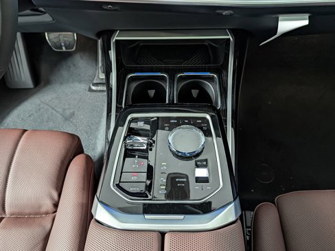 New 2026 BMW 740i xDrive image 29