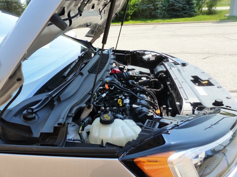 Used 2024 Ford Edge SEL image 16