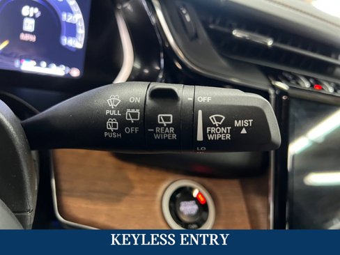 New 2025 Jeep Grand Cherokee L Summit w/ Advanced Protech Group IV image 30
