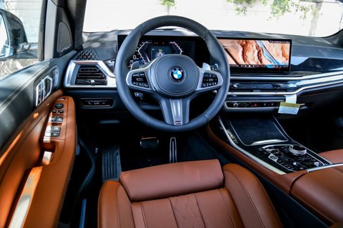 New 2026 BMW X7 xDrive40i w/ Executive Package image 11