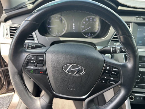 Used 2016 Hyundai Sonata Sport w/ Option Group 1V image 21
