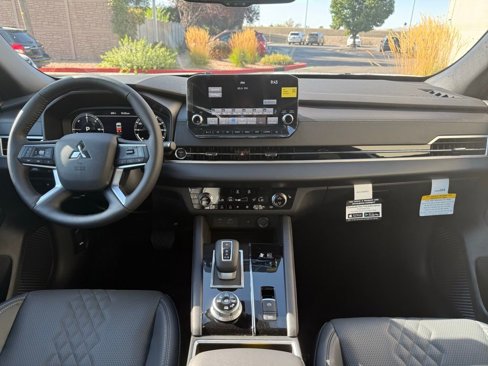 New 2025 Mitsubishi Outlander SEL Black Edition image 12