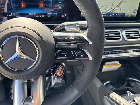 New 2025 Mercedes-Benz GLE 63 AMG S image 21