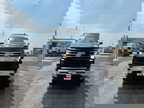 New 2026 Chevrolet Silverado 1500 LT image 9