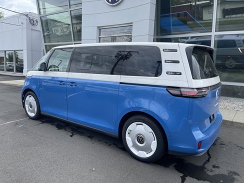 New 2025 Volkswagen ID. Buzz 1st Edition image 9