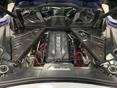 New 2025 Chevrolet Corvette Stingray Premium Cpe w/ Z51 Performance Package image 40