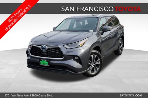 New 2025 Toyota Highlander XLE image 1