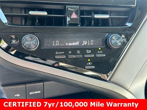 Used 2023 Toyota Camry LE image 21