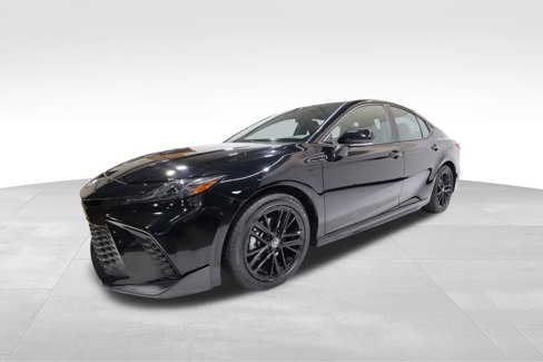 Used 2025 Toyota Camry XSE image 8
