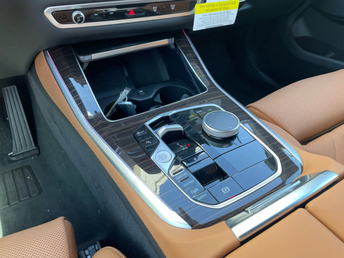 New 2026 BMW X5 xDrive40i w/ Parking Assistance Package image 13