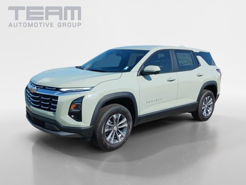 New 2026 Chevrolet Equinox LT w/ Convenience Package II image 3