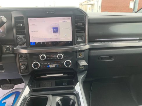 New 2025 Ford F250 Lariat w/ Lariat Ultimate Package image 23
