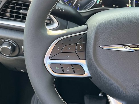 New 2026 Chrysler Voyager LX image 22