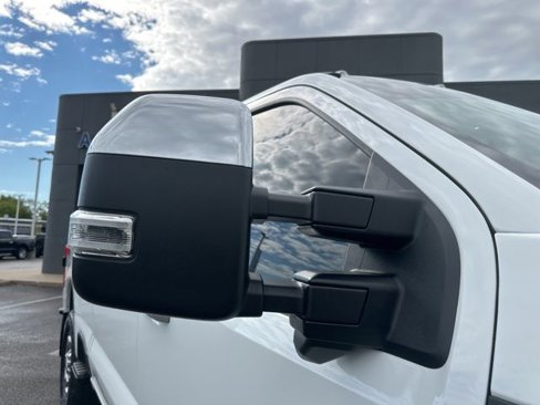 Certified 2024 Ford F250 Lariat w/ Chrome Package image 6