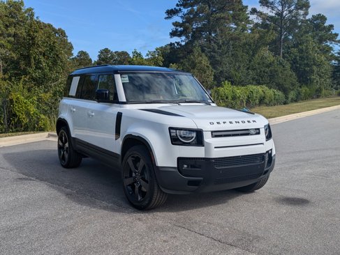 New 2026 Land Rover Defender 110 S image 3