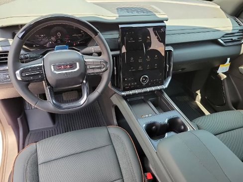 New 2026 GMC Acadia AT4 w/ Super Cruise Package image 15
