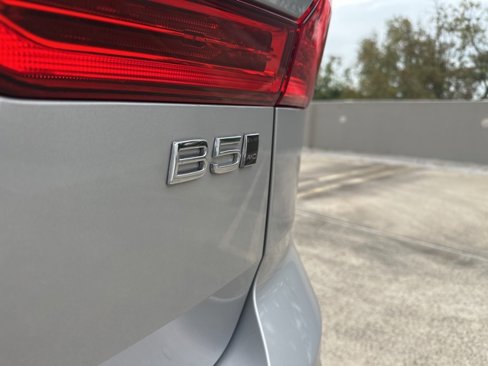 Certified 2025 Volvo XC60 B5 Plus image 38