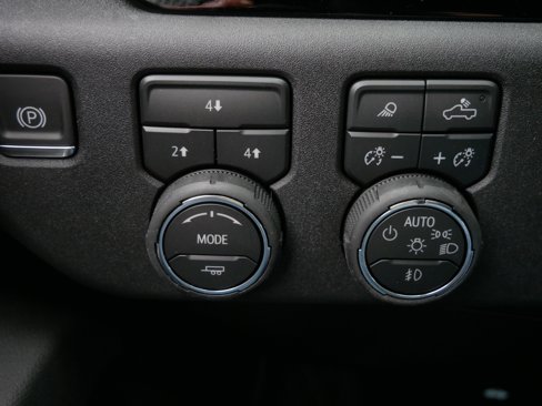 New 2026 Chevrolet Silverado 3500 LT w/ Trail Boss Package image 7
