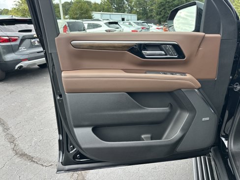 New 2026 Chevrolet Tahoe High Country image 11