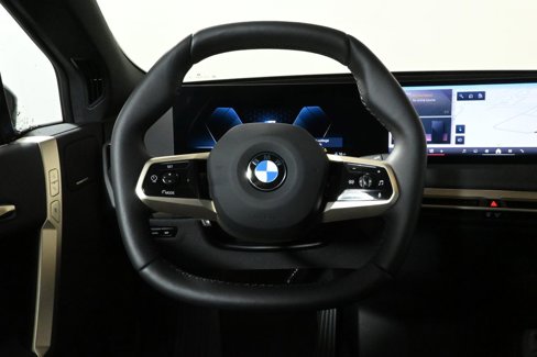 New 2026 BMW iX xDrive45 w/ Premium Package image 18