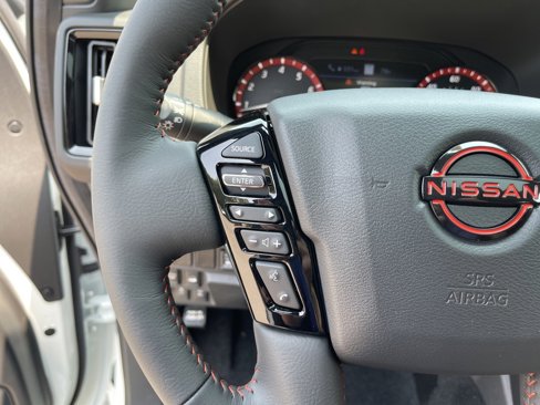 New 2025 Nissan Frontier PRO-4X w/ Pro Premium Package image 16