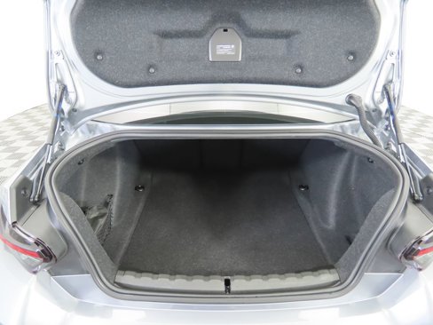 Used 2025 BMW M2 w/ Lighting Package image 27