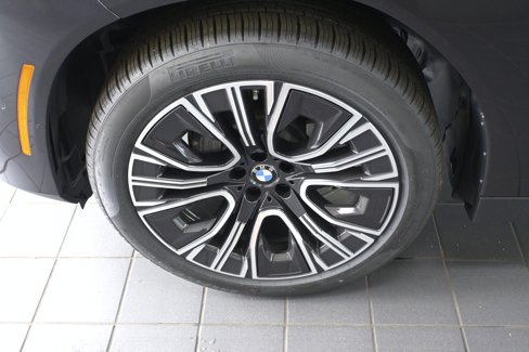 New 2025 BMW X3 xDrive30i w/ Premium Package image 8