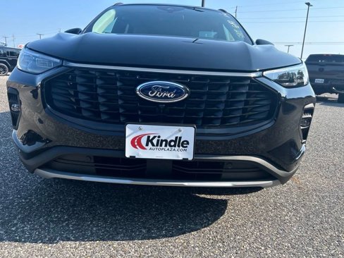 New 2024 Ford Escape SE w/ PHEV Premium Package image 2