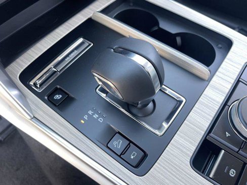 New 2025 MAZDA CX-90 Plug-In Hybrid w/ Premium Plus image 31