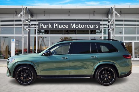 New 2026 Mercedes-Benz GLS 450 4MATIC image 3