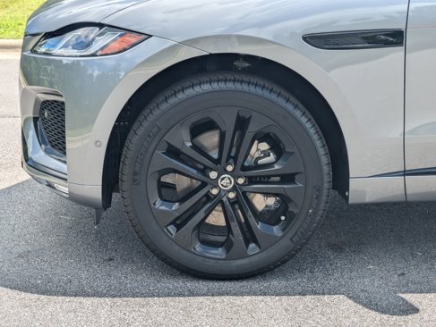 New 2026 Jaguar F-PACE R-Dynamic S image 35