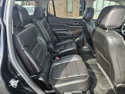 Certified 2023 GMC Acadia Denali w/ LPO, Floor Liner Package image 11