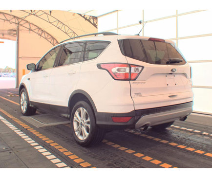 Used 2018 Ford Escape SE image 8