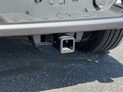 New 2026 RAM 1500 4x4 Crew Cab image 8