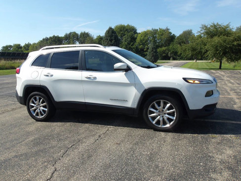 Used 2014 Jeep Cherokee Limited image 1
