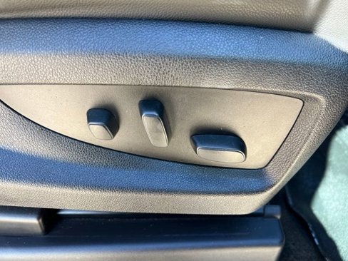Used 2018 Chevrolet Tahoe Premier image 18