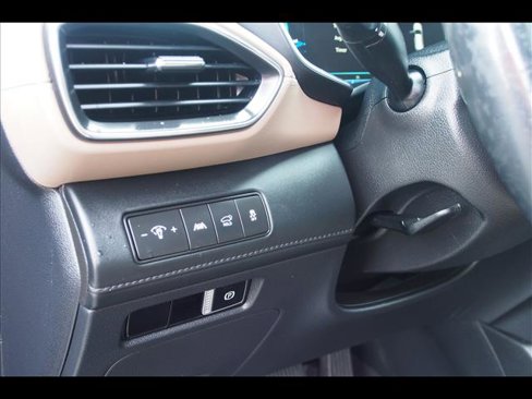 Used 2021 Hyundai Santa Fe Limited image 21