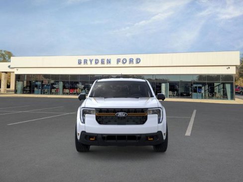 New 2025 Ford Maverick Tremor image 7